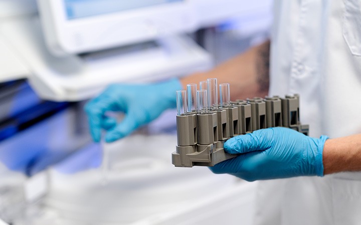 PATENT EXPLORATIOM AND PROMPT IMPLEMENTATION FOR A CERTAIN MEDICAL DEVICE COMPANY